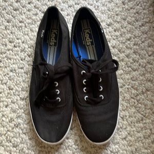 Women's Black Keds